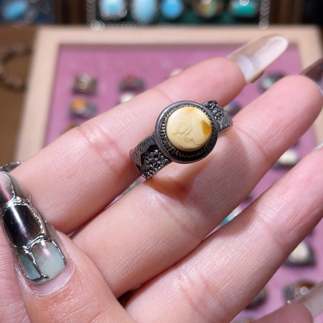 *****琥珀银S925镶嵌戒指