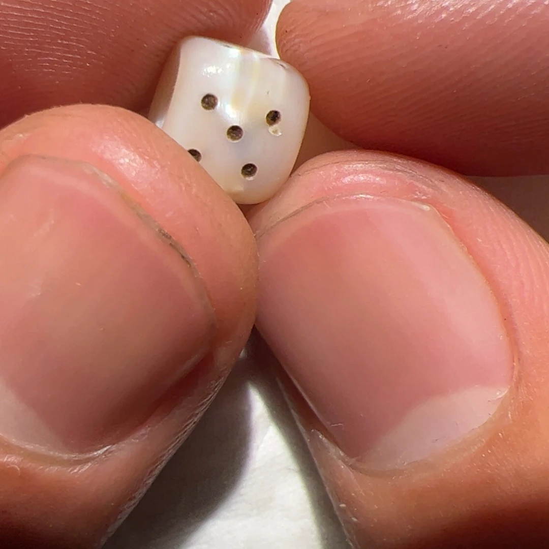 玻璃颈饰你是不是也