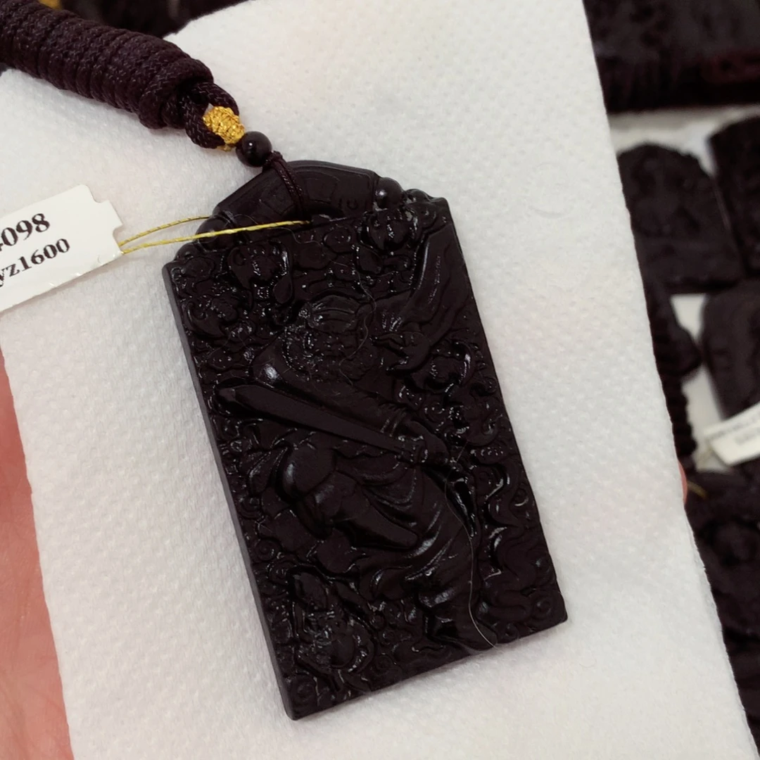 翡翠未镶嵌颈饰天然缅甸a货钢琴黑挂件