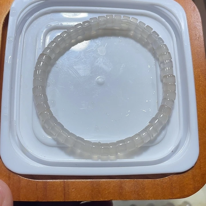 合金颈饰玛瑙/玉髓