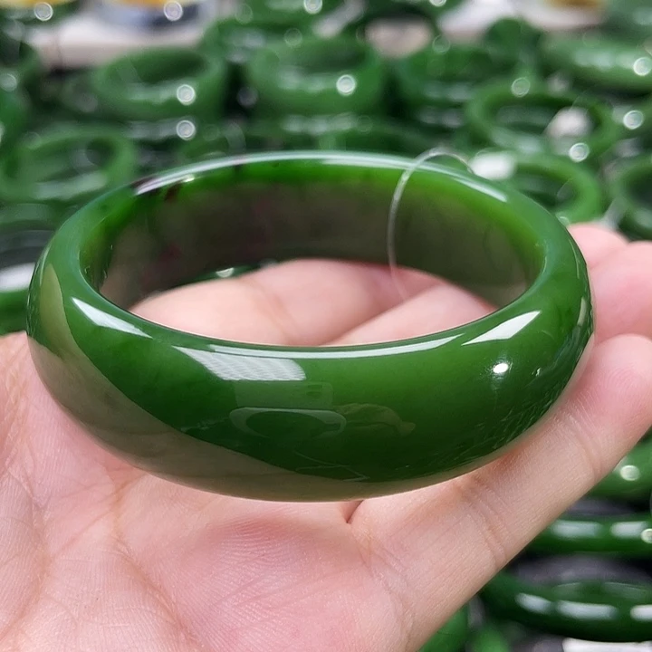 未镶嵌手镯和田玉（碧玉）