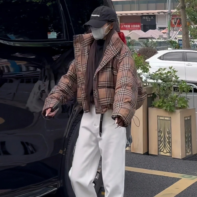 2025年冬季新款韩版格子小个子面包服时尚加厚保暖短款棉服女外套
