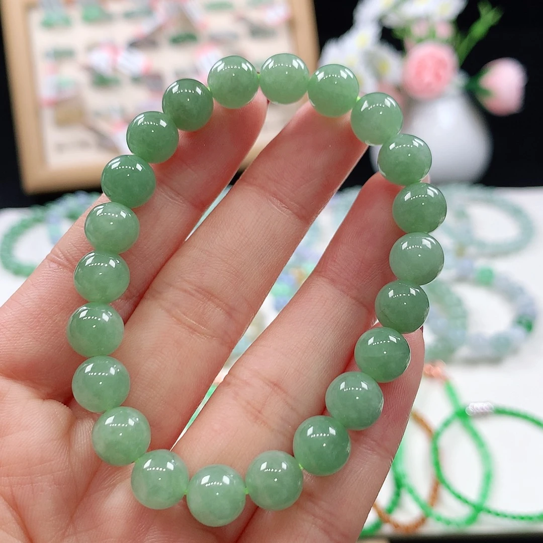 翡翠未镶嵌手链8.2mm