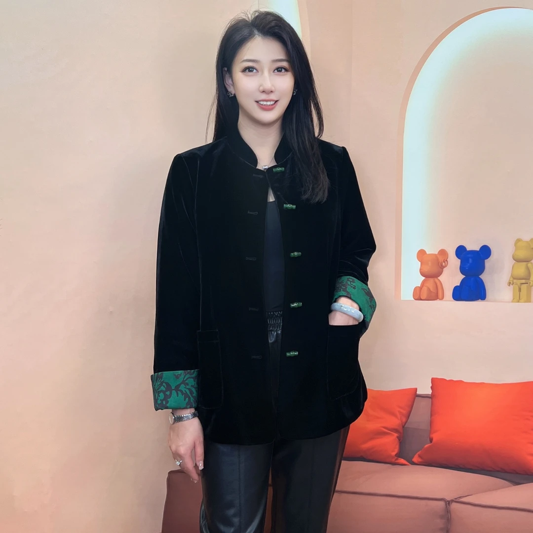 【宝藏衣橱上新】秋冬季新中式立领显瘦时尚黑色女士气质绿袖棉服