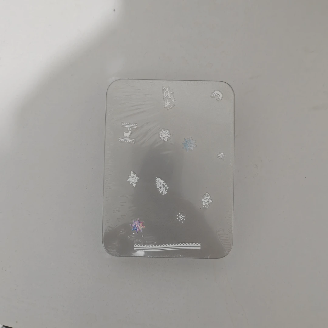 【拆盒】《嘘！国王在冬眠》手绘收藏卡代拆