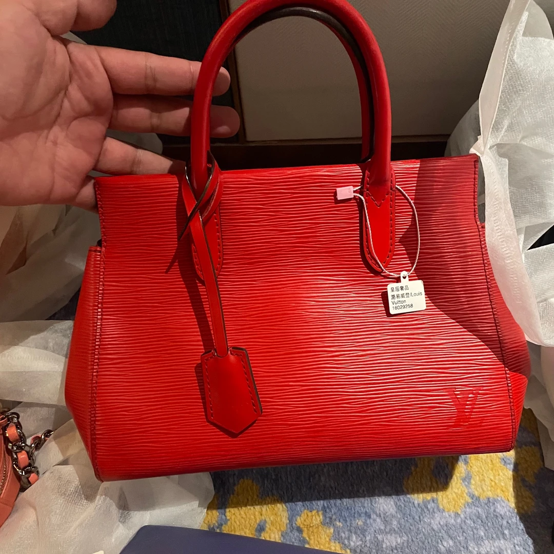 95新 LouisVuitton/路易威登 小野专属/95新/单肩包/DC8571