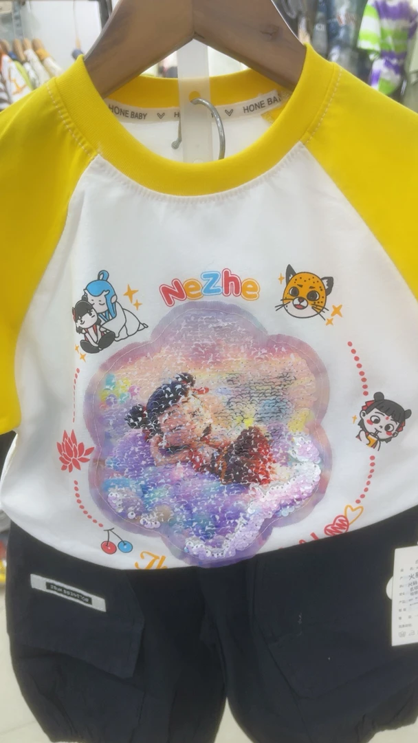 夏天短袖纯棉上衣休闲百搭圆领夏款卡通