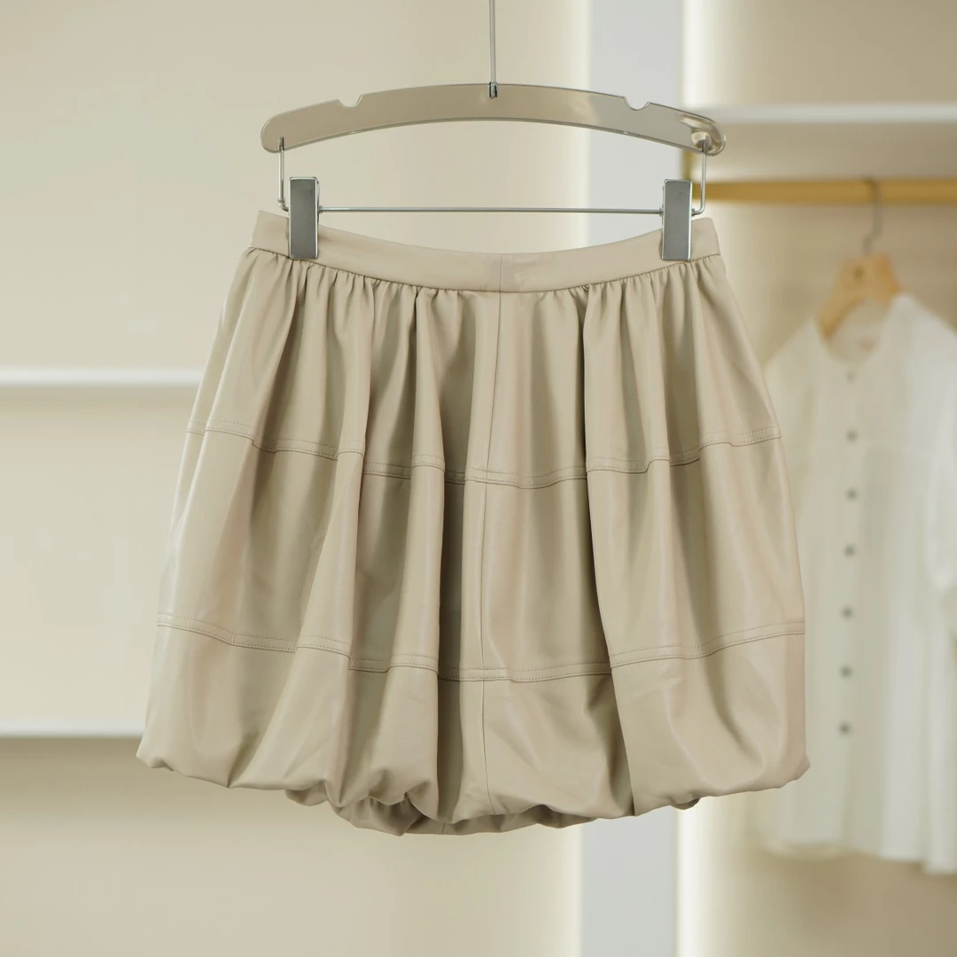 麦迪尚品【H】K199 简约时尚花苞皮短裙女装 C组