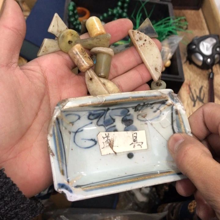 陶瓷孤品单件车里拍