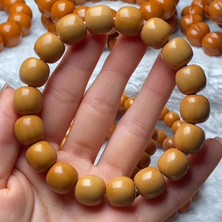 猴头核桃吊坠烟**冷老行