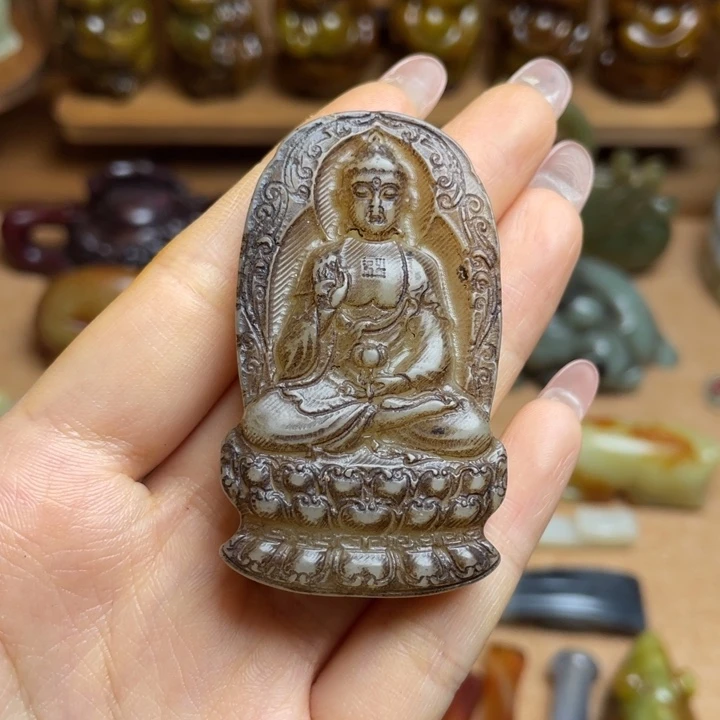 蛇纹石玉未镶嵌颈饰