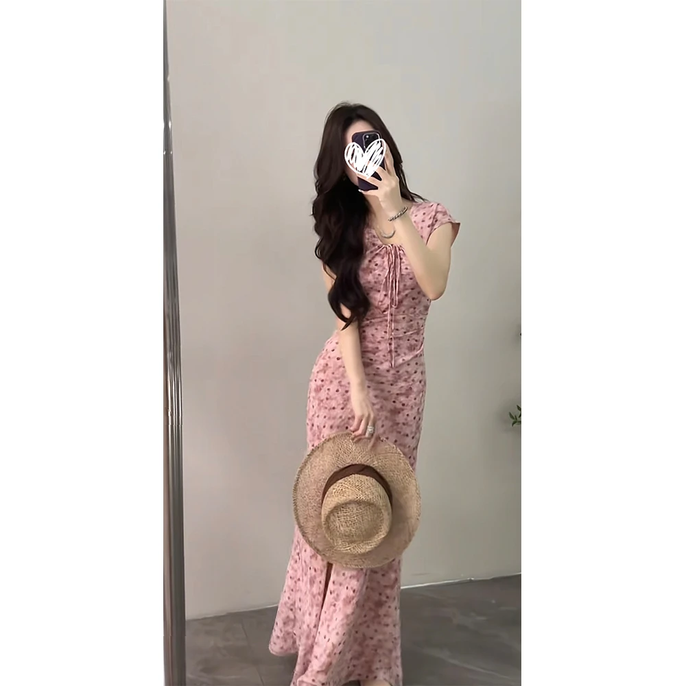 【颂宋】显瘦镂空领裙子短袖法式浪漫感温柔修身时尚连衣裙长款名媛