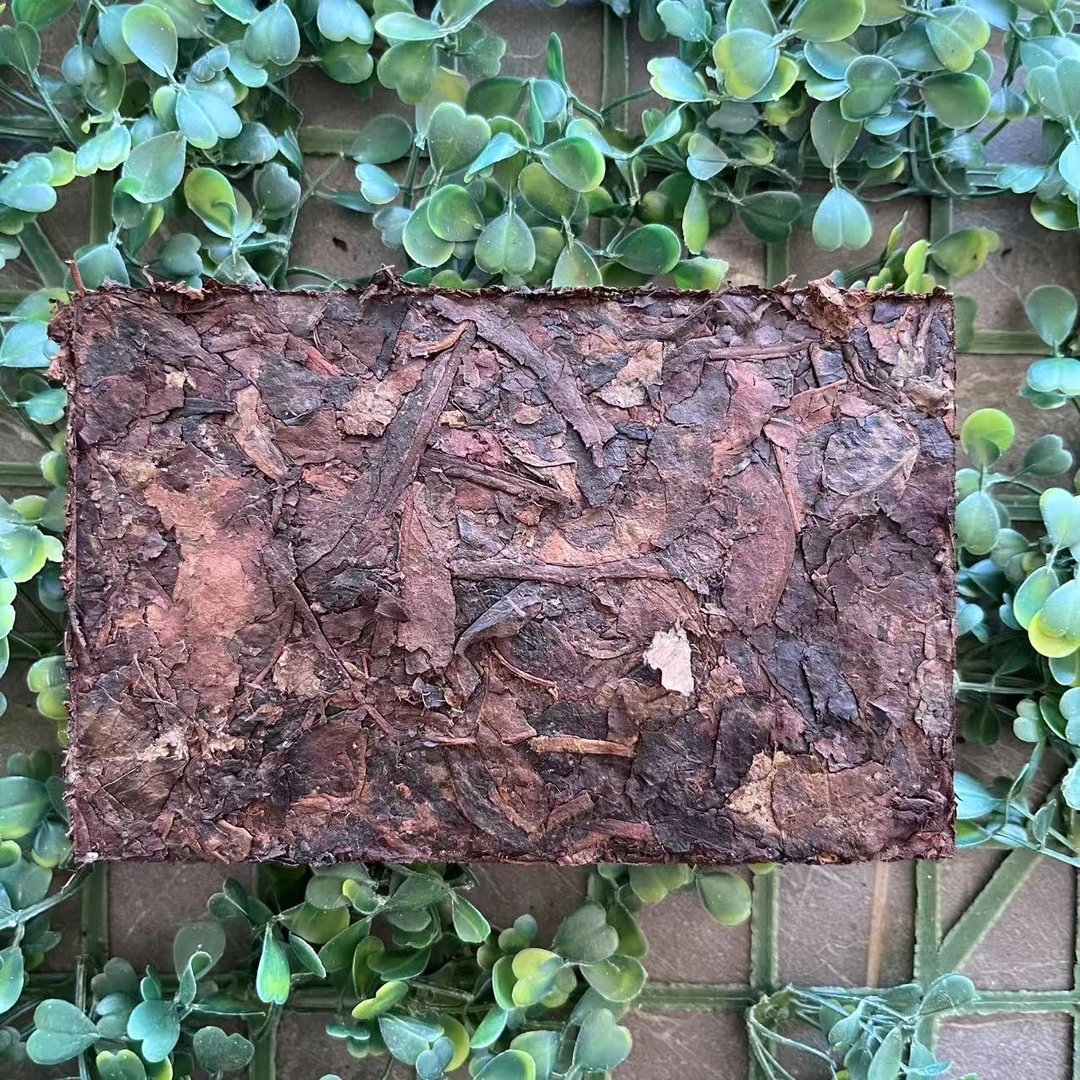 雨腾古茶 兰姐生日礼物“终J 50大红印”普洱茶268g/砖 生茶（7月30）