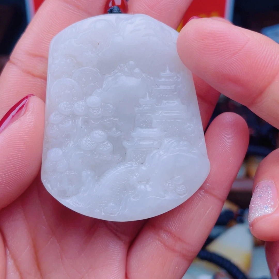 和田玉未镶嵌颈饰