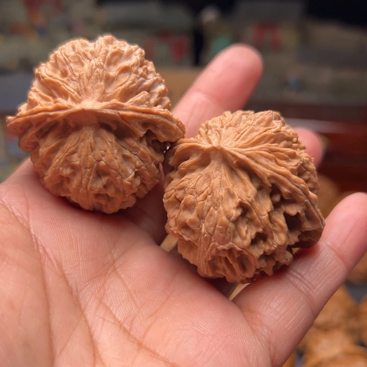 *****核桃43苹果园狮子头