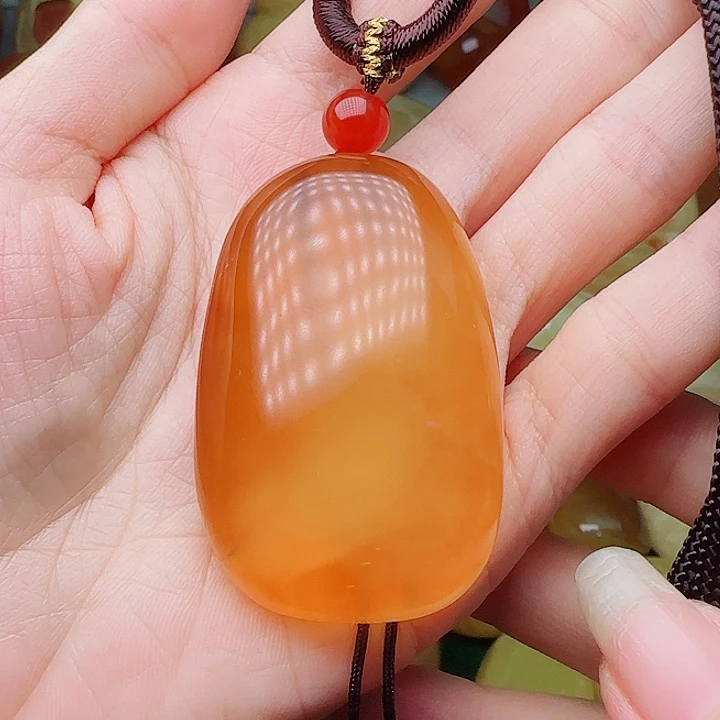 琥珀未镶嵌手链吊坠