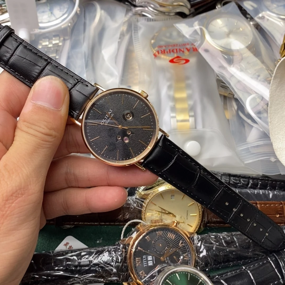 孤品闪电购手表一个