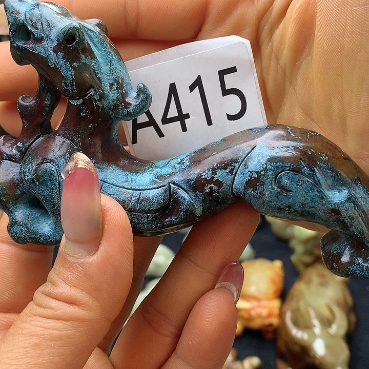 和田玉未镶嵌车挂