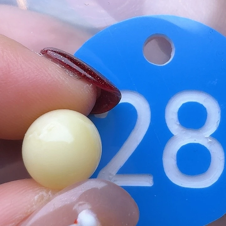 蜜蜡裸石未镶嵌10m m