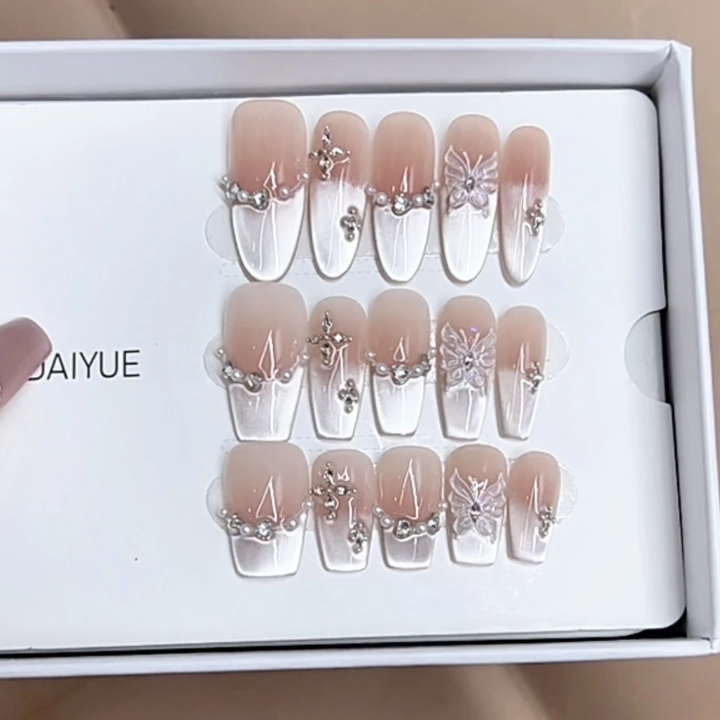 3000 NAIL “清冷蝶舞”设计师高定原创纯手工高级感猫眼显白穿戴甲