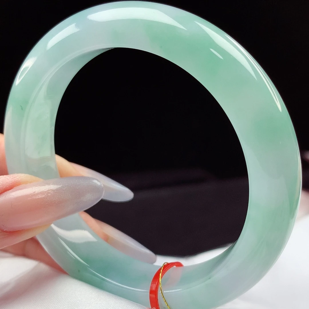 翡翠手镯未镶嵌55圈4662