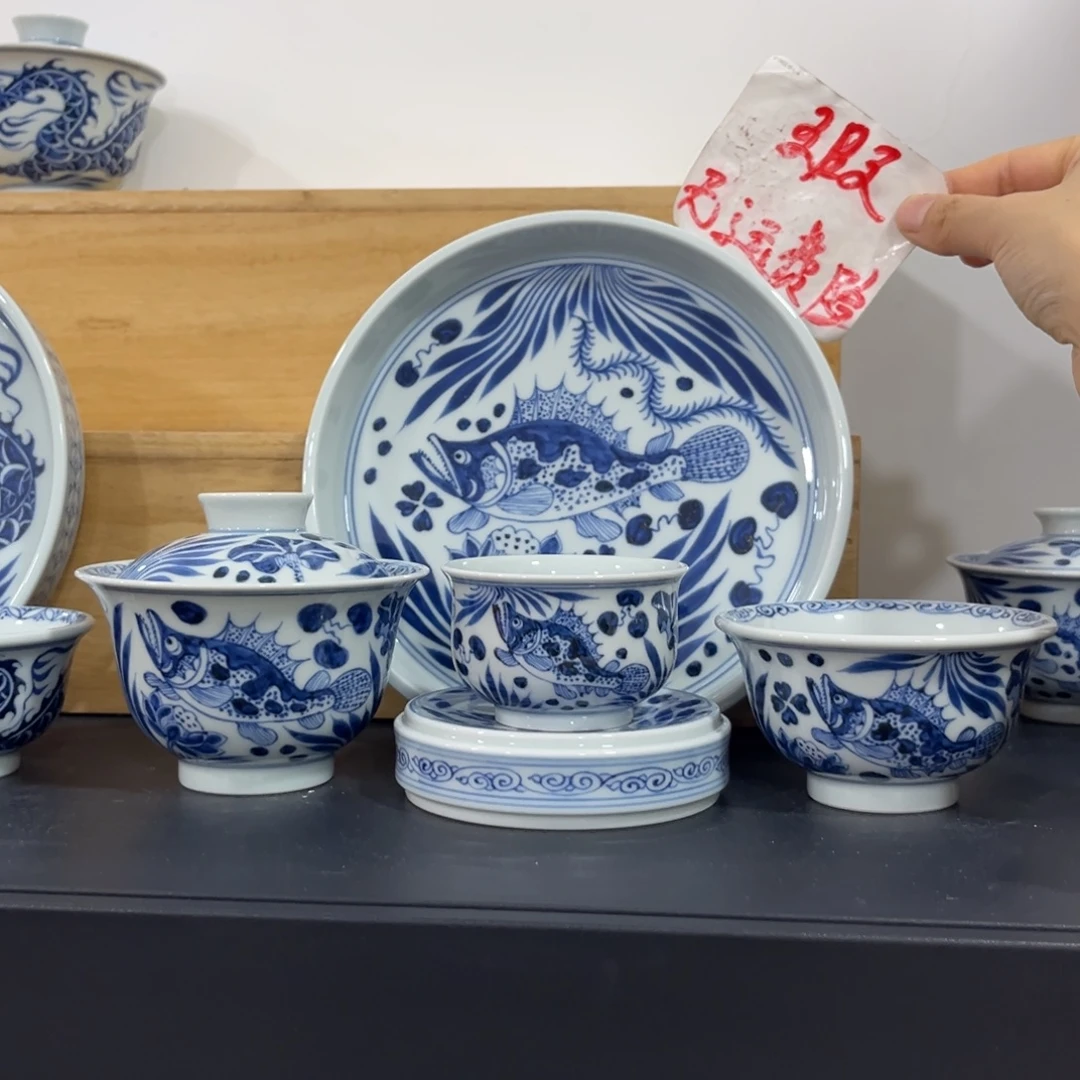 天***上青花仿元鱼藻五件套