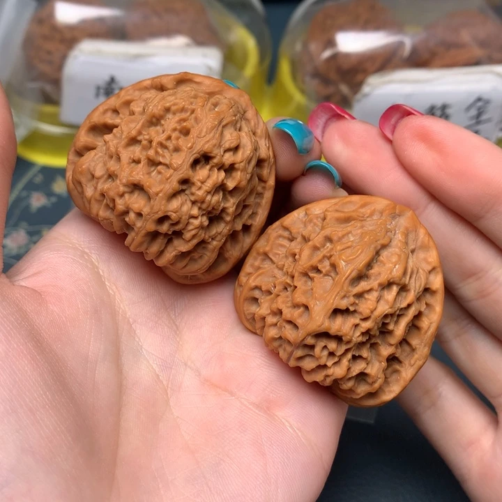 文玩核桃把件42-32390-0