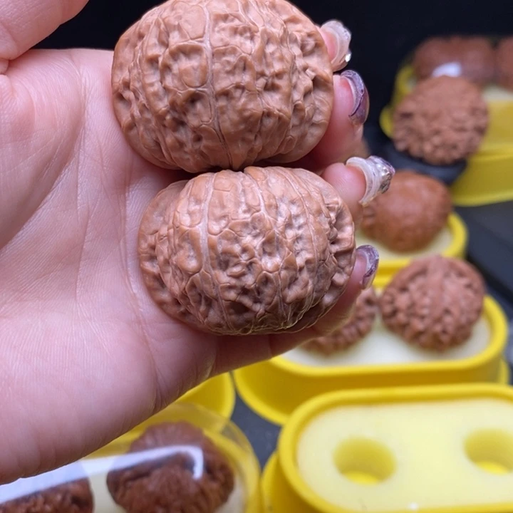 木***夆文玩核桃把件铁锤