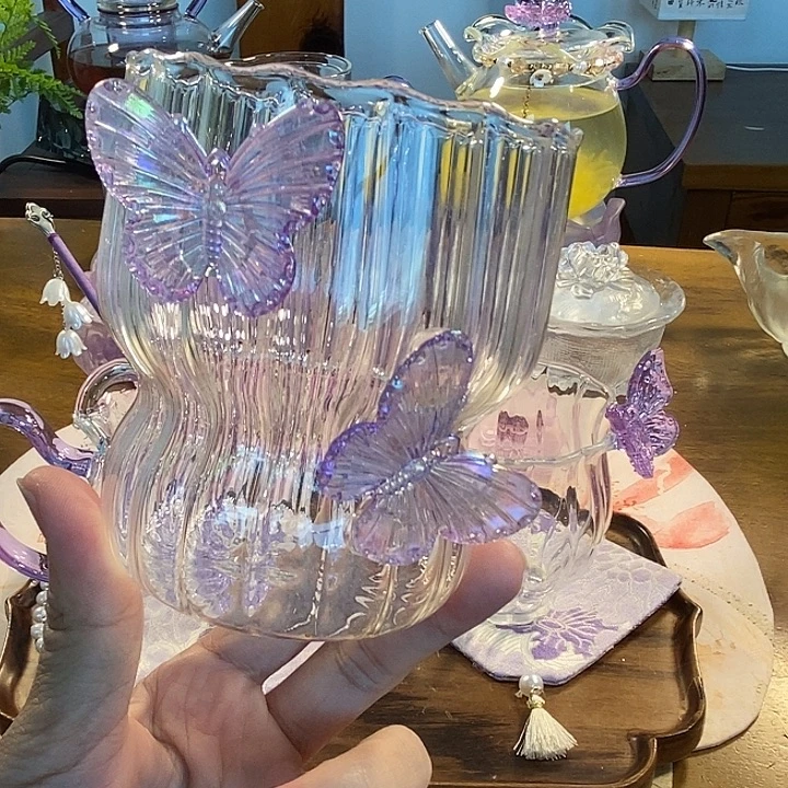 。。。。。。。。。。。。。。。。玻璃