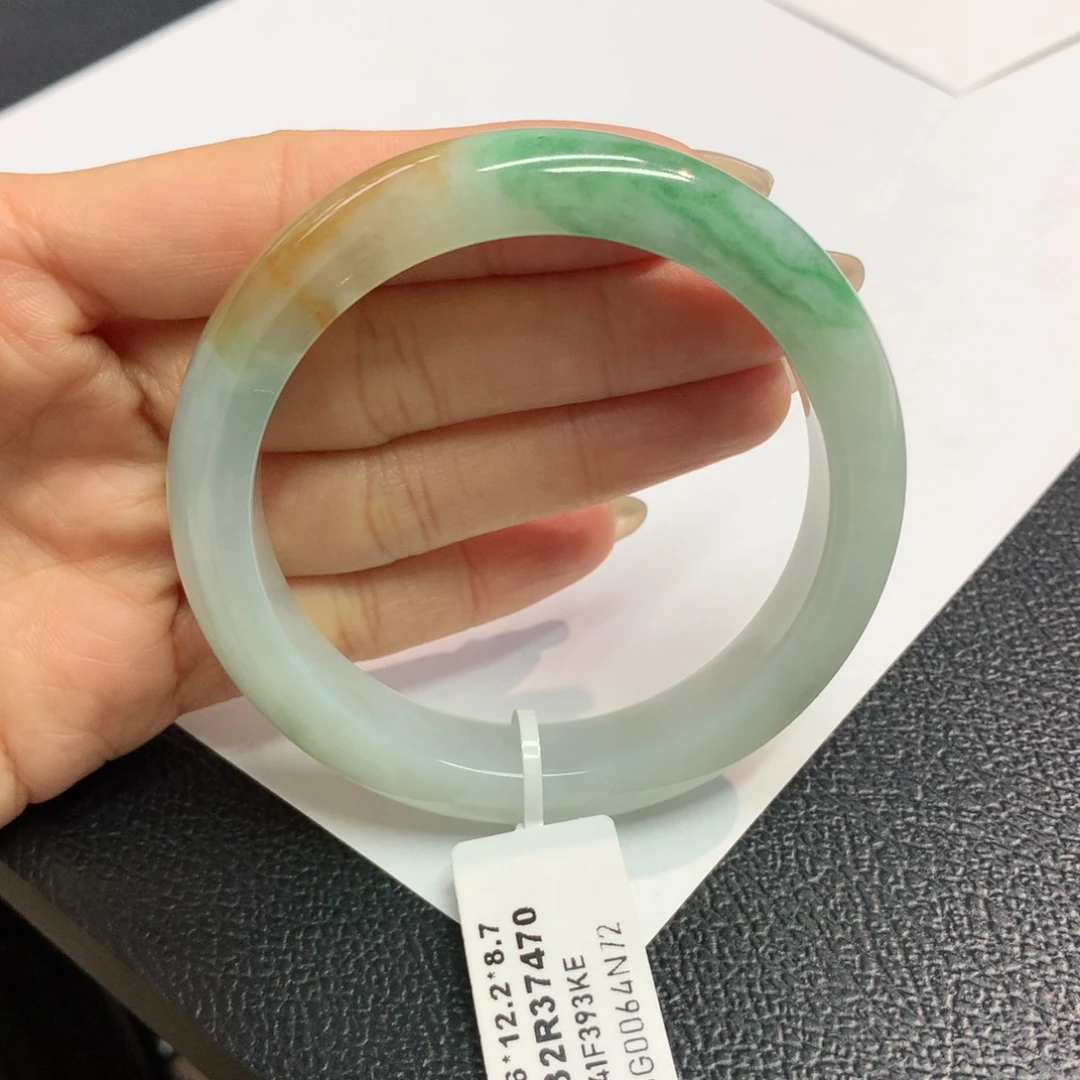 翡翠手镯未镶嵌缅甸翡翠手镯