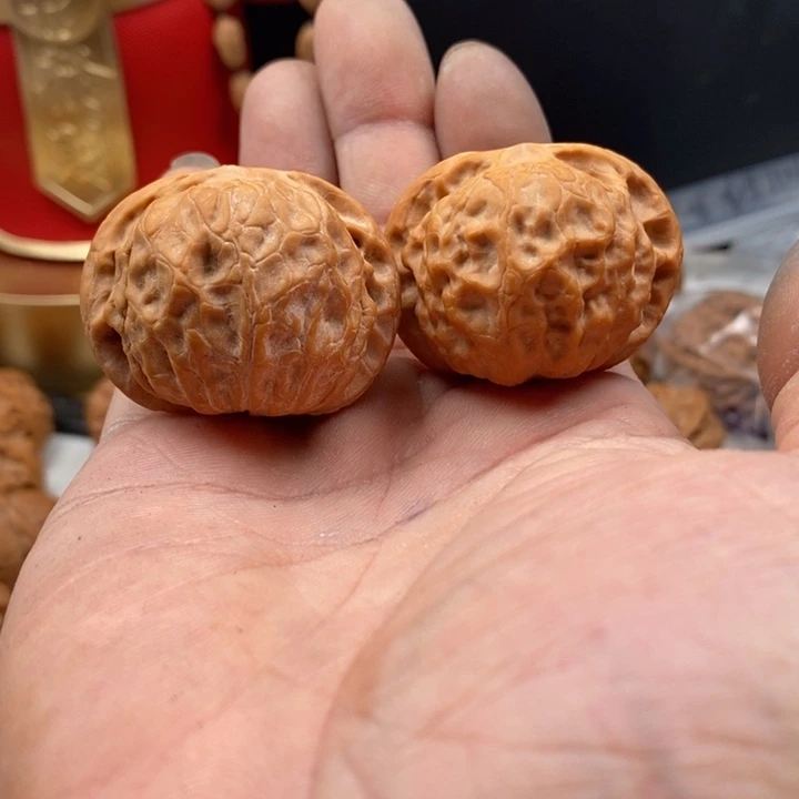 吊坠文玩核桃啊****恼核桃