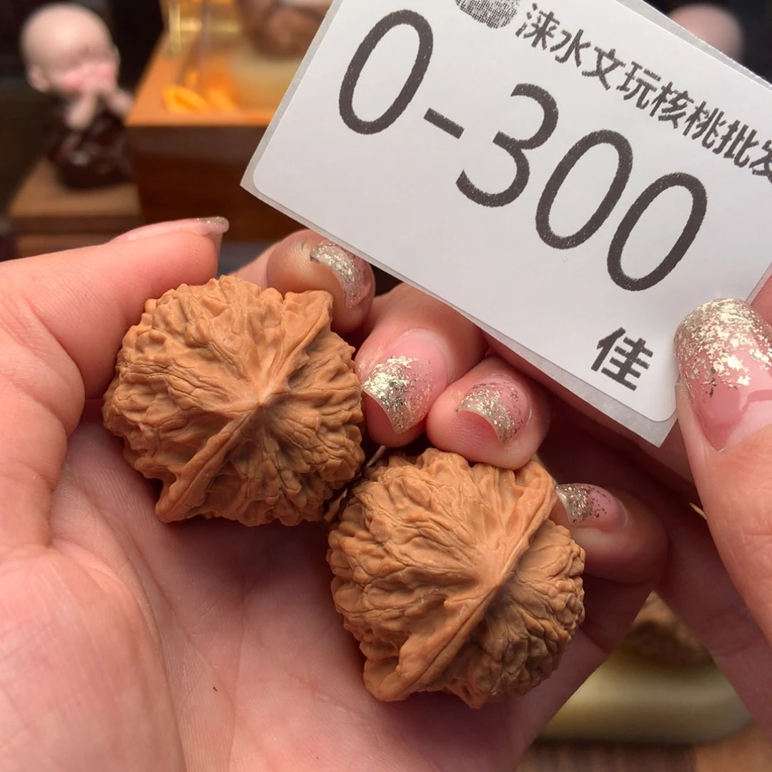 文玩核桃把件35金牛