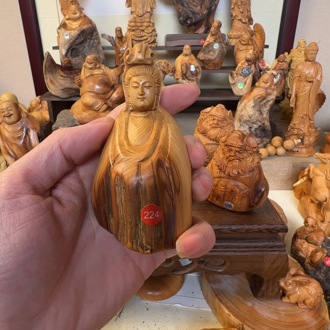 崖柏小木匠艺雕一物一拍