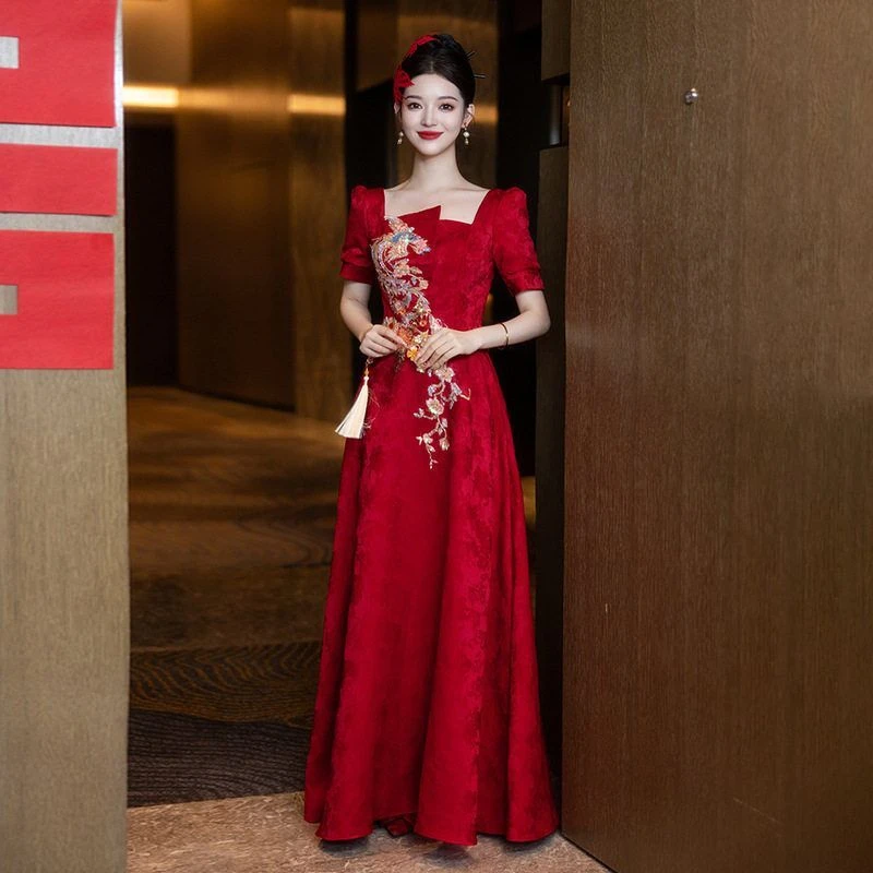 秋冬新中式酒红色新娘敬酒礼服结婚订婚回门长款出阁宴连衣裙礼服