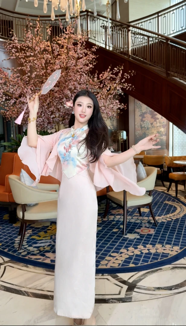 【媛珠 千山梦蝶】重工桑蚕丝刺绣新中式国风开衫+挂脖连衣裙套装