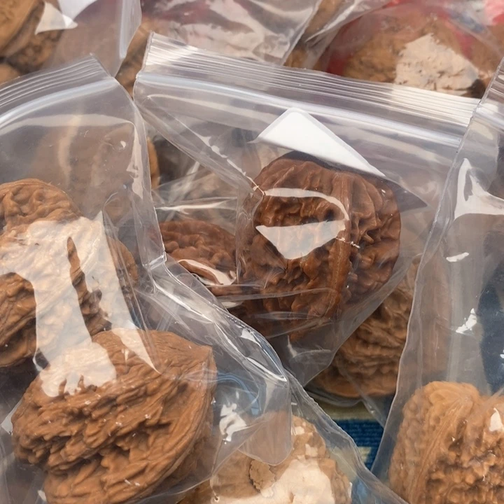 文玩核桃把件核桃