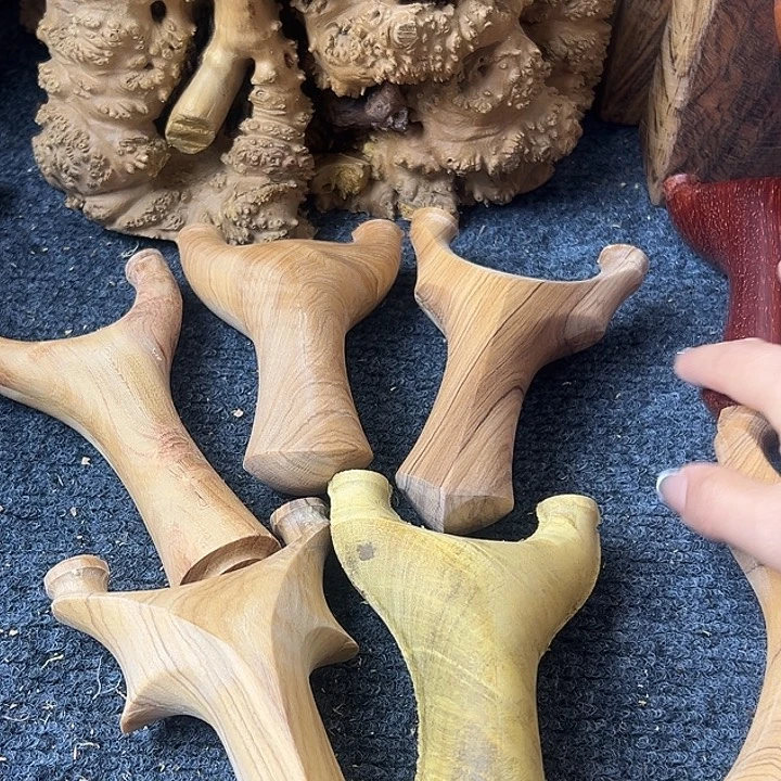 红***君大叶紫檀（黑酸枝木类）5把半成品不退换