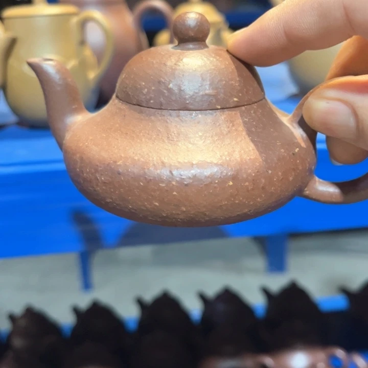J***e茶壶紫砂1！！瑕疵……………………