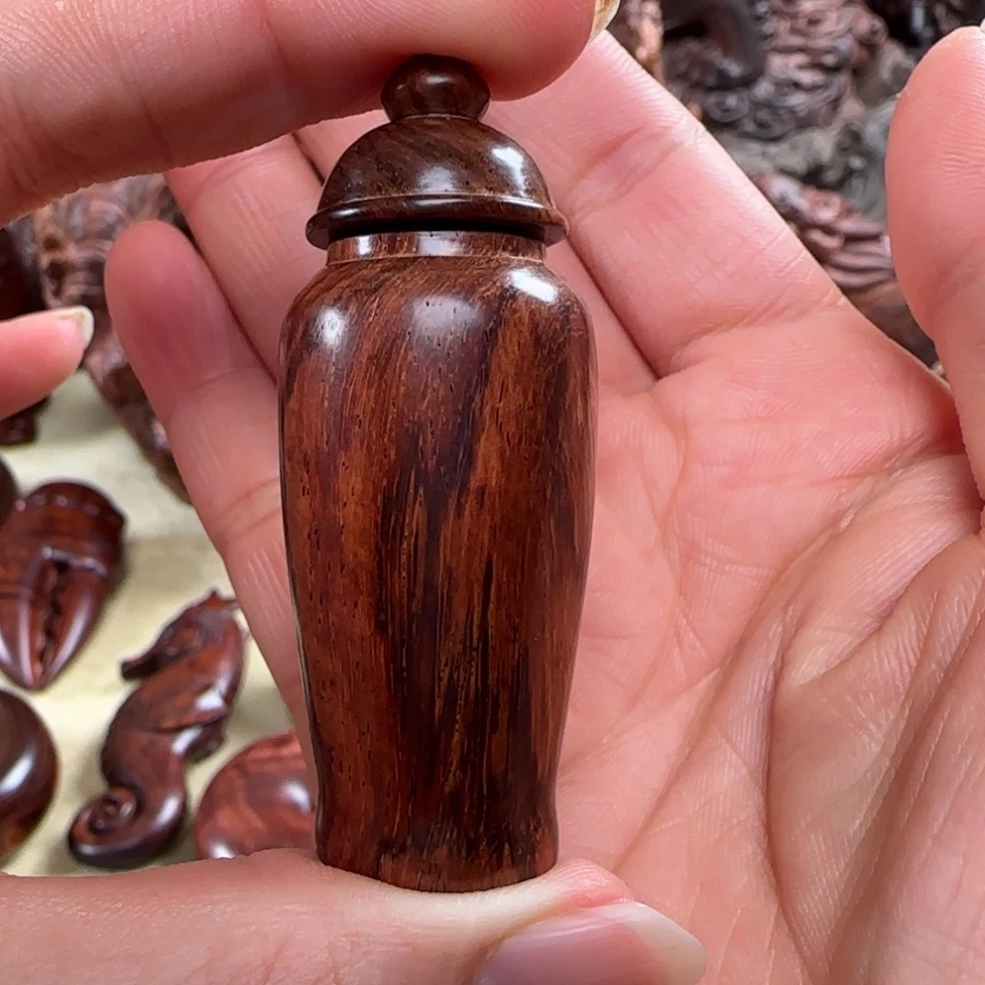 黄花梨/降香黄檀品相罐 手把件