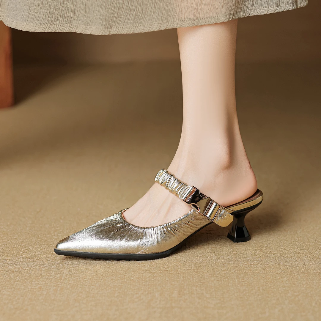 5.5cm法式轻奢褶皱包头半拖鞋细跟真皮夏季新款尖头一字带凉鞋女