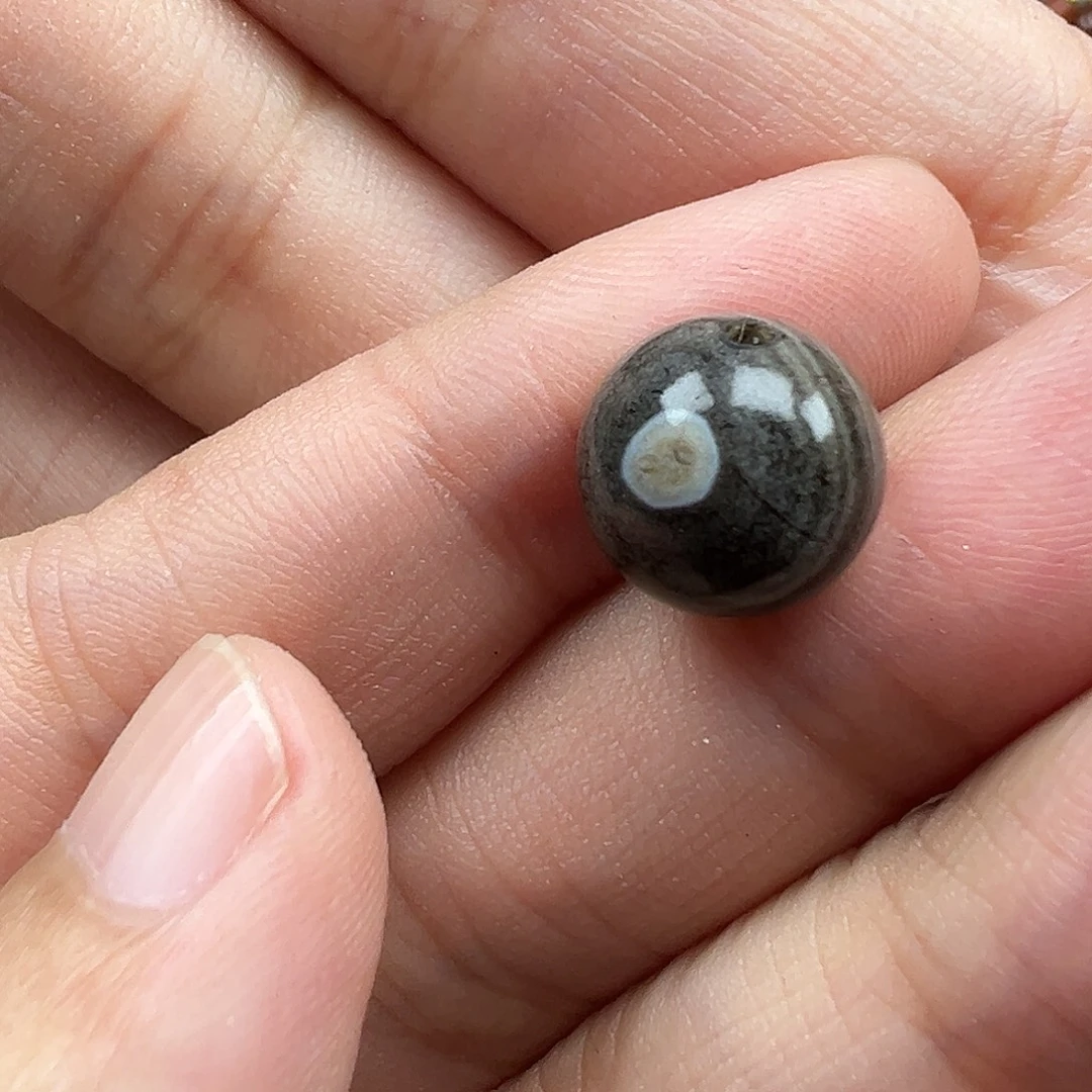 随***3玛瑙/玉髓未镶嵌珠宝半成品10.6×10.6