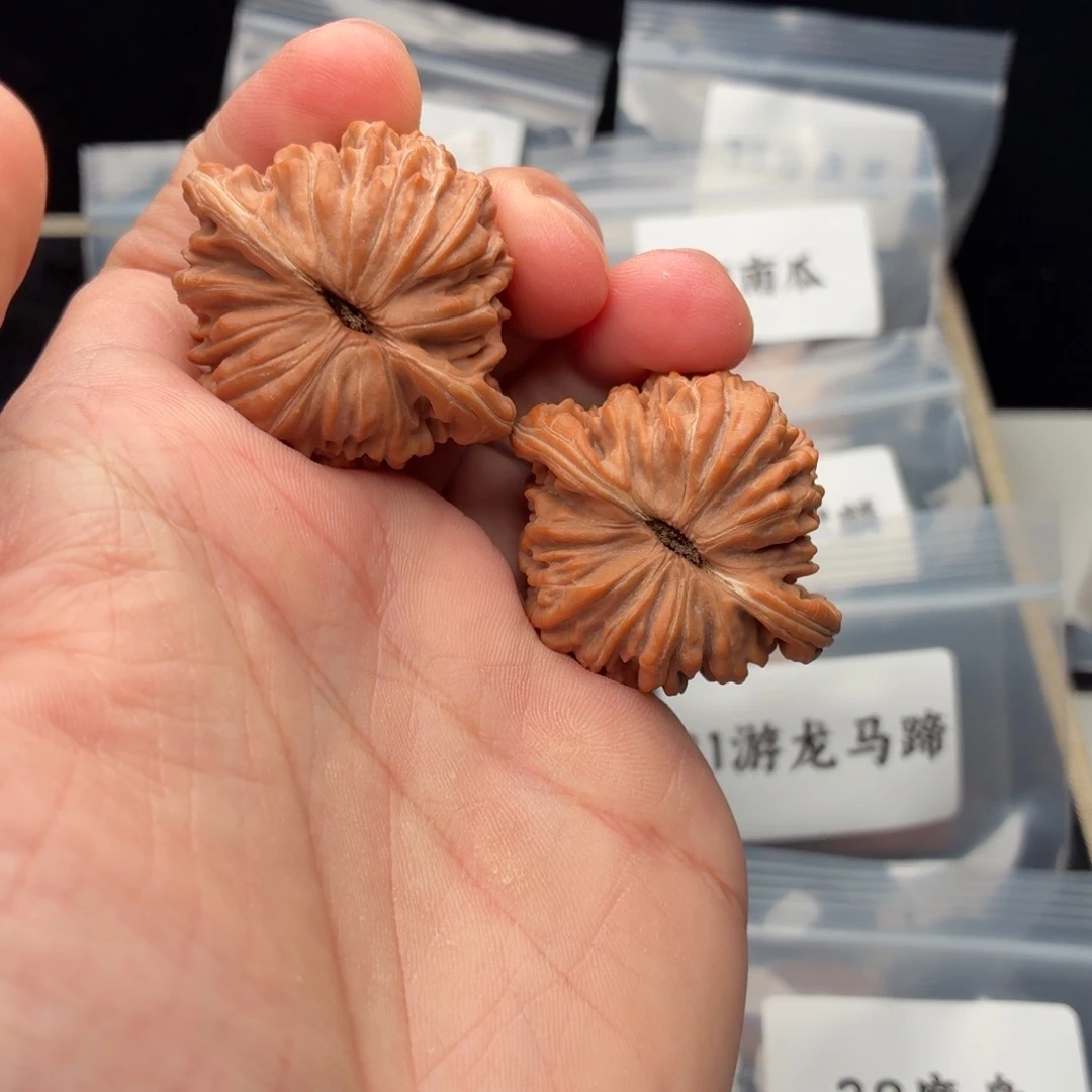 文玩核桃把件40尺全品山地楼