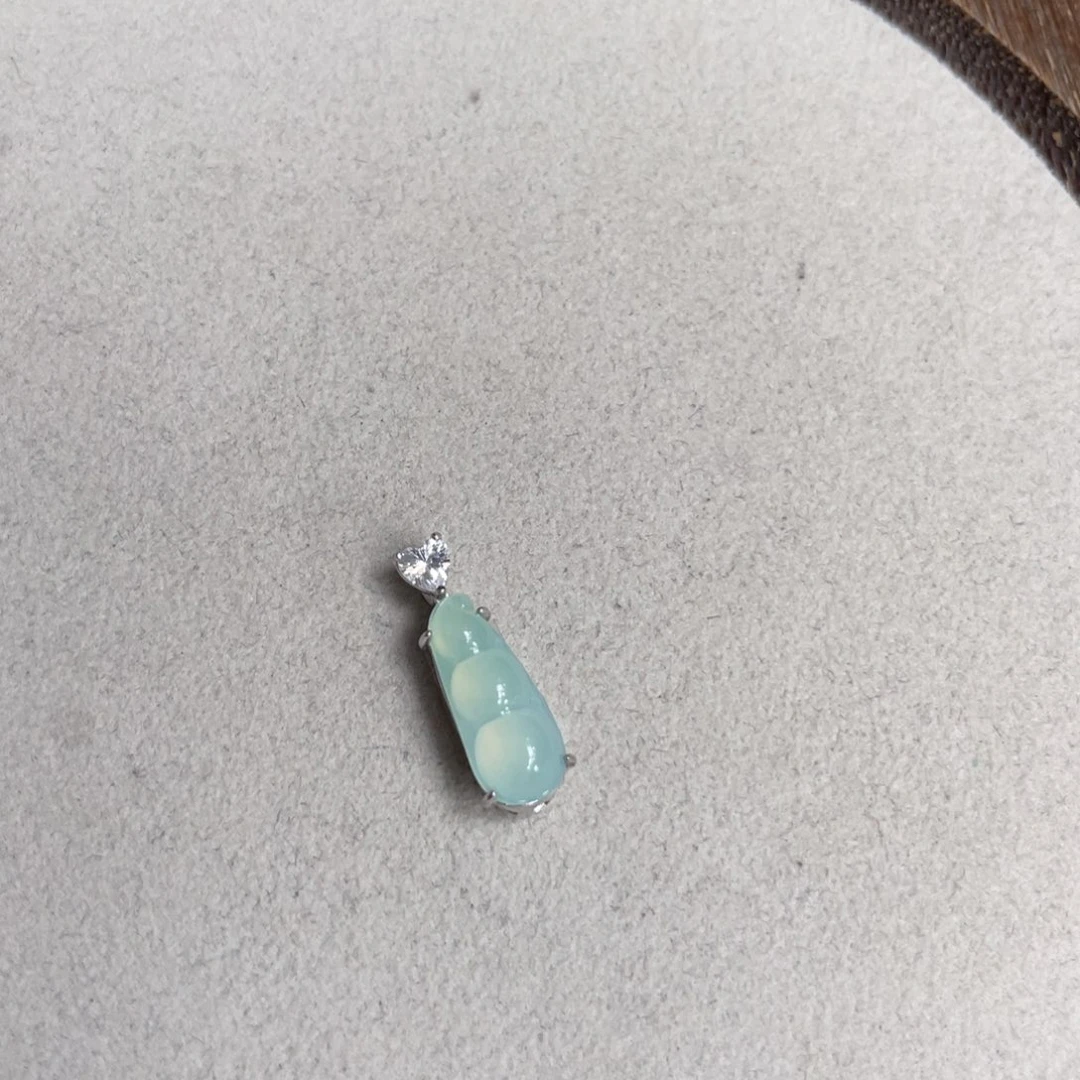 翡翠银S925镶嵌颈饰