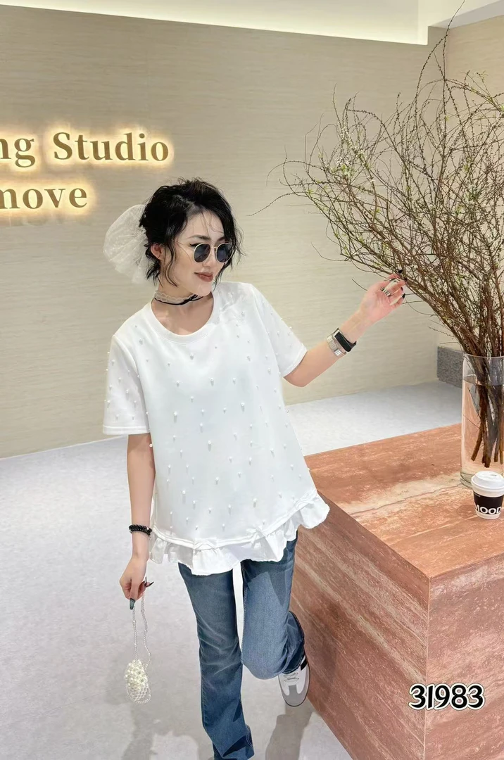 31983法式重工钉珠拼接下摆花边设计感短袖T恤2025新款减龄宽松