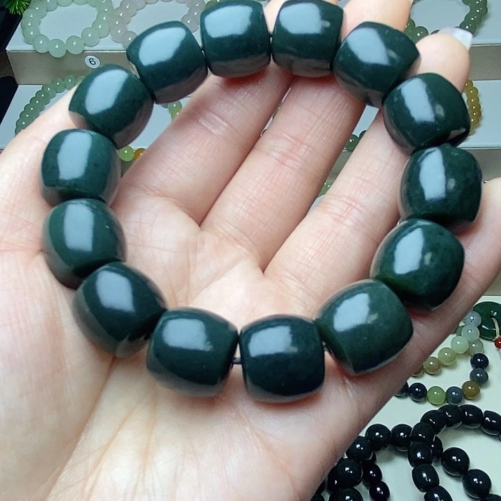 和田玉未镶嵌手串