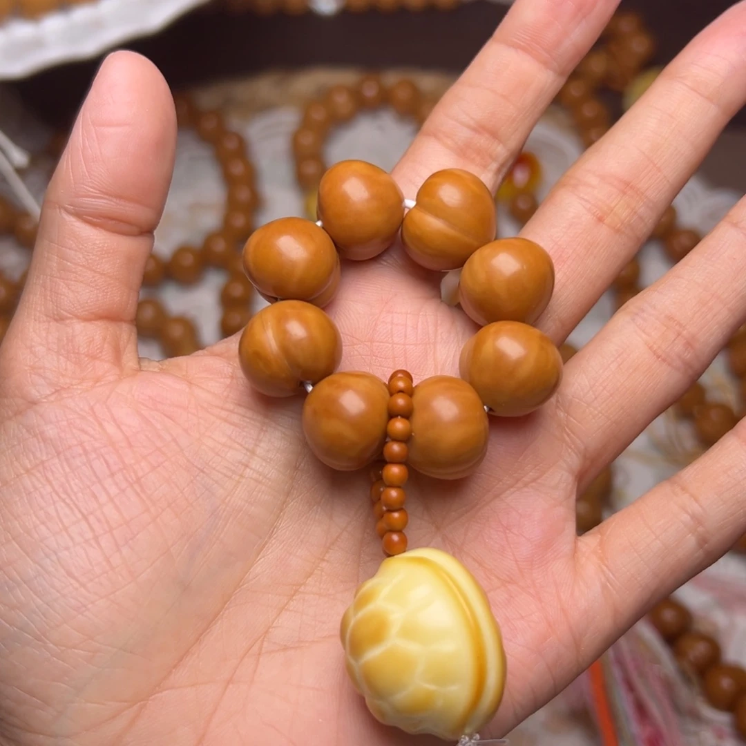 吊坠猴头核桃屁桃15加手捻