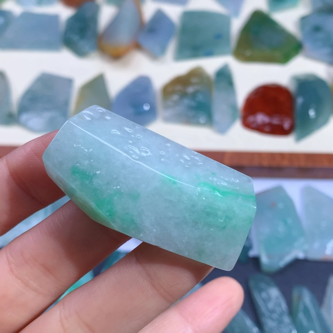 翡翠未镶嵌颈饰天然缅甸翡翠包邮包打孔