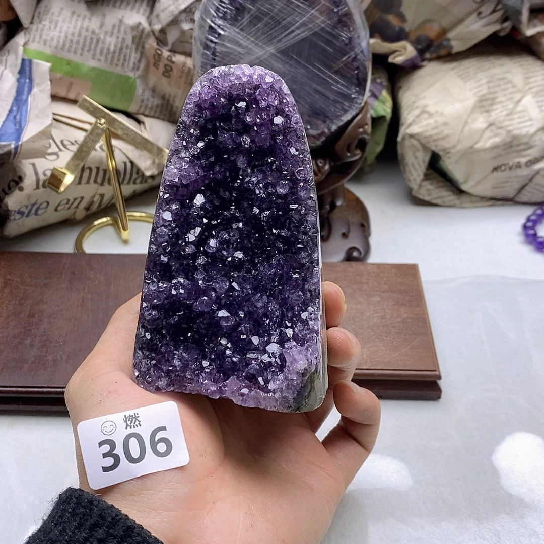 紫晶大型摆件（非配饰）未镶嵌
