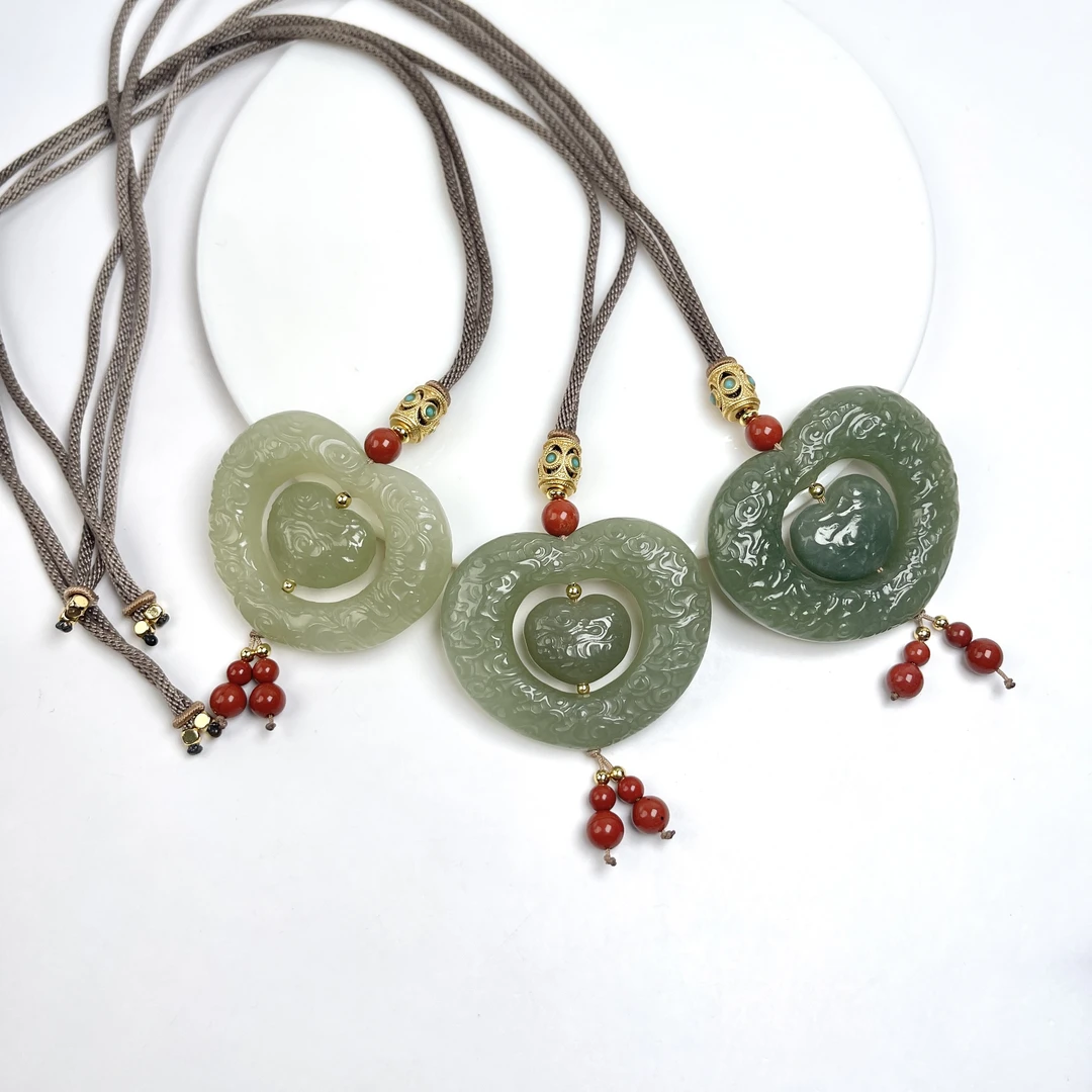 菲菲珠宝好*和田玉云纹爱心吊坠*多样性发一