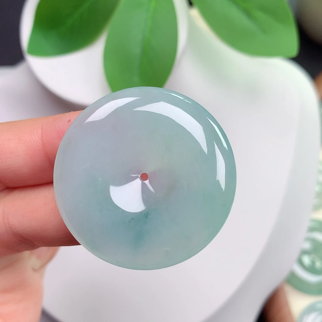 颈饰未镶嵌翡翠平安扣 35.2x5.8mm